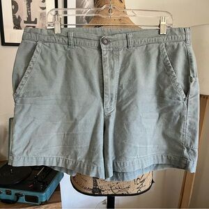 Patagonia Vintage Women's Shorts Size 36 Gray Green 100% Organic Cotton